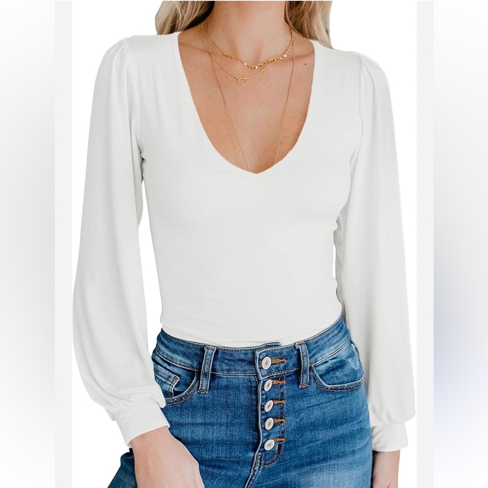 Live In The Moment ivory long sleeve stretchy bodysuit size M